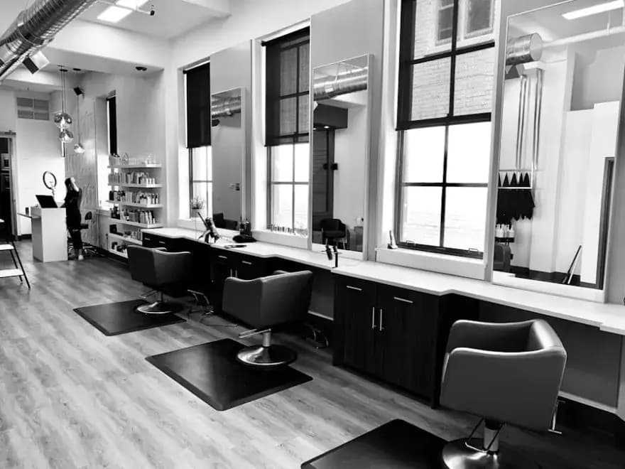 Friseure & Beauty — Online-Termine für deinen Salon — ohne Telefon-Stress